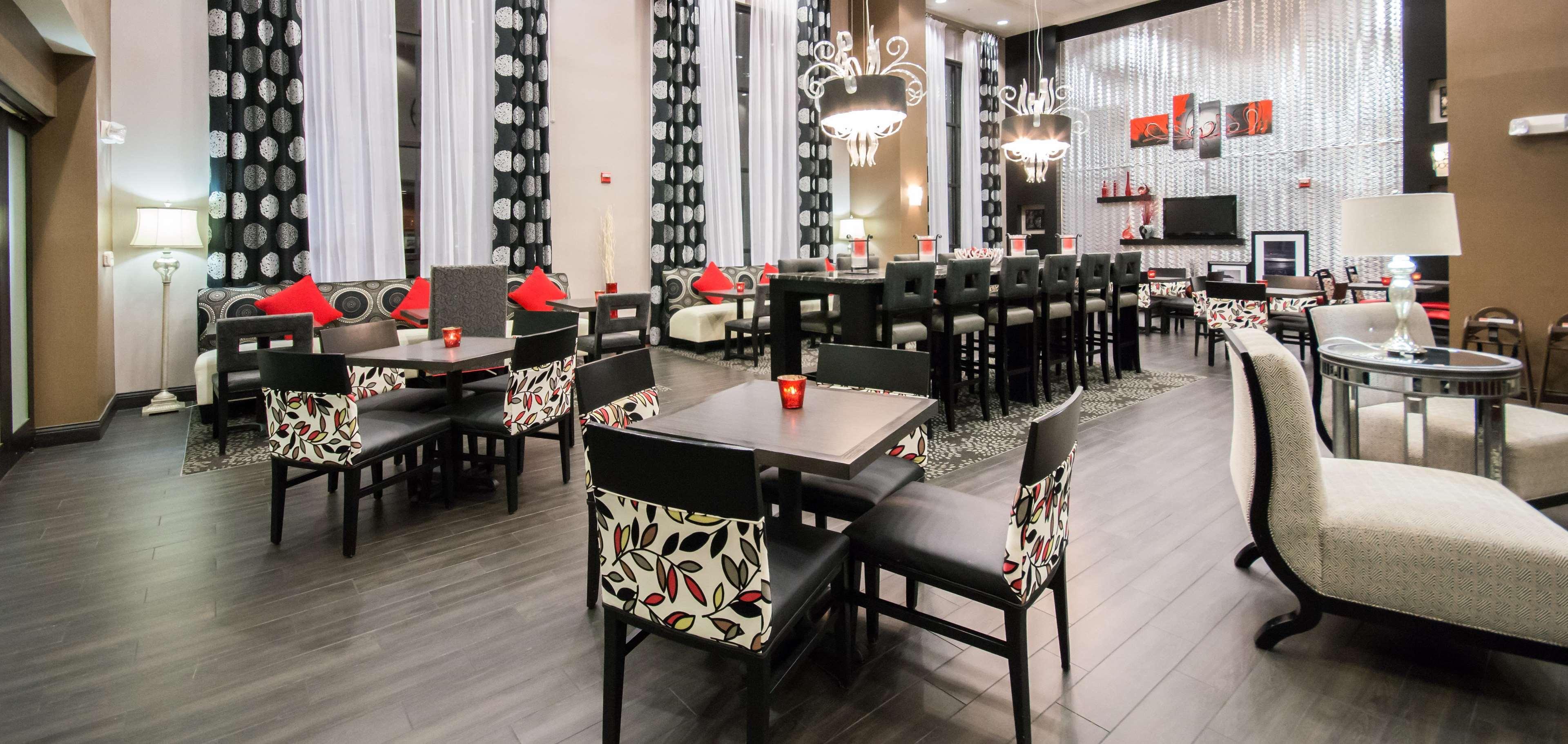 Williamsburg Hampton Inn & Suites Orlando-John Young Parkway/South Park מראה חיצוני תמונה