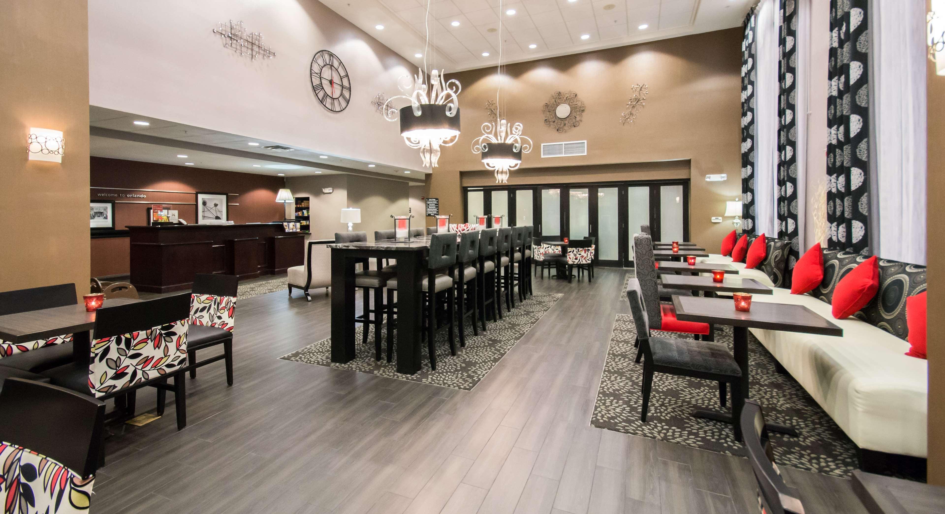 Williamsburg Hampton Inn & Suites Orlando-John Young Parkway/South Park מראה חיצוני תמונה