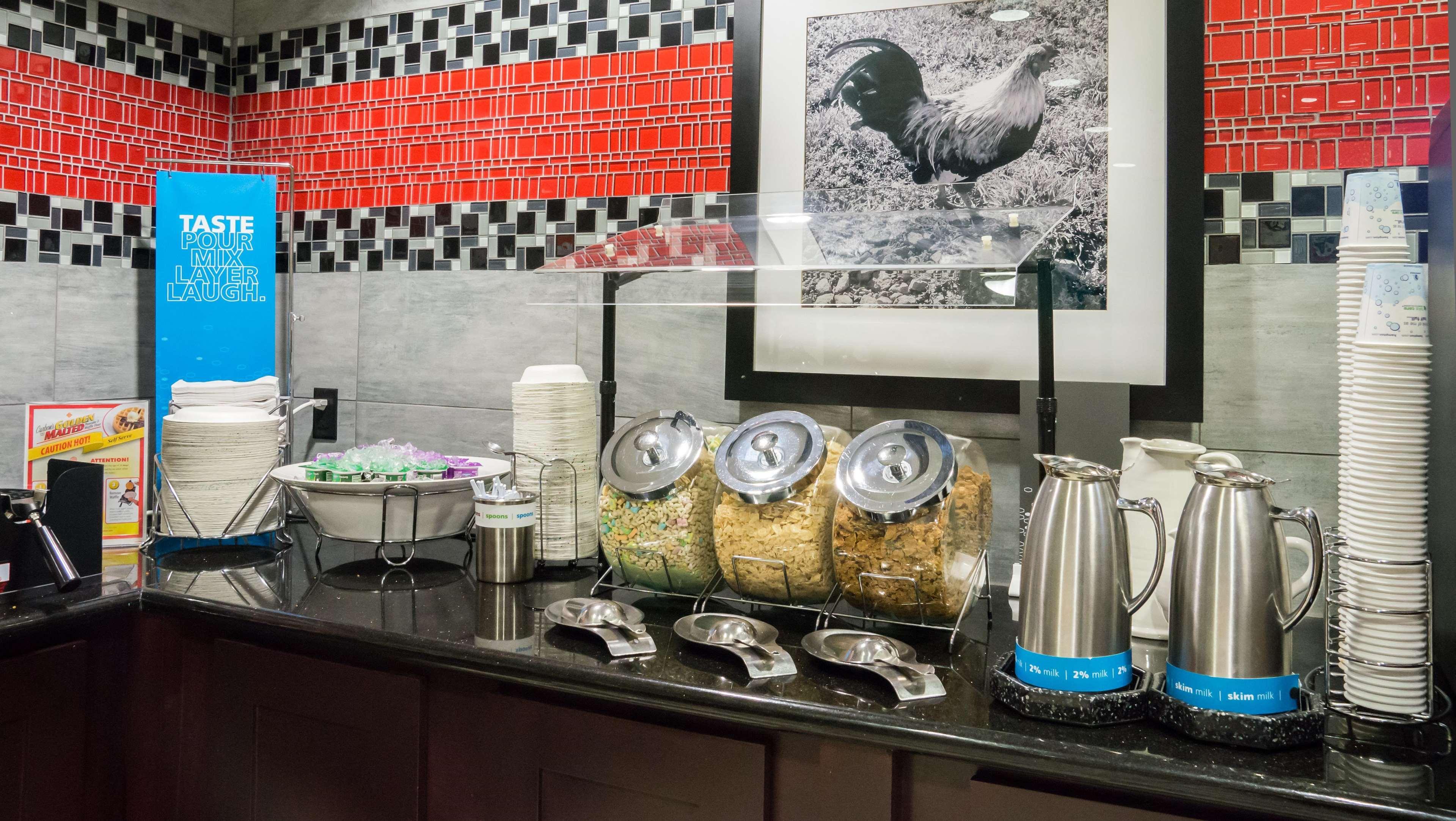 Williamsburg Hampton Inn & Suites Orlando-John Young Parkway/South Park מראה חיצוני תמונה