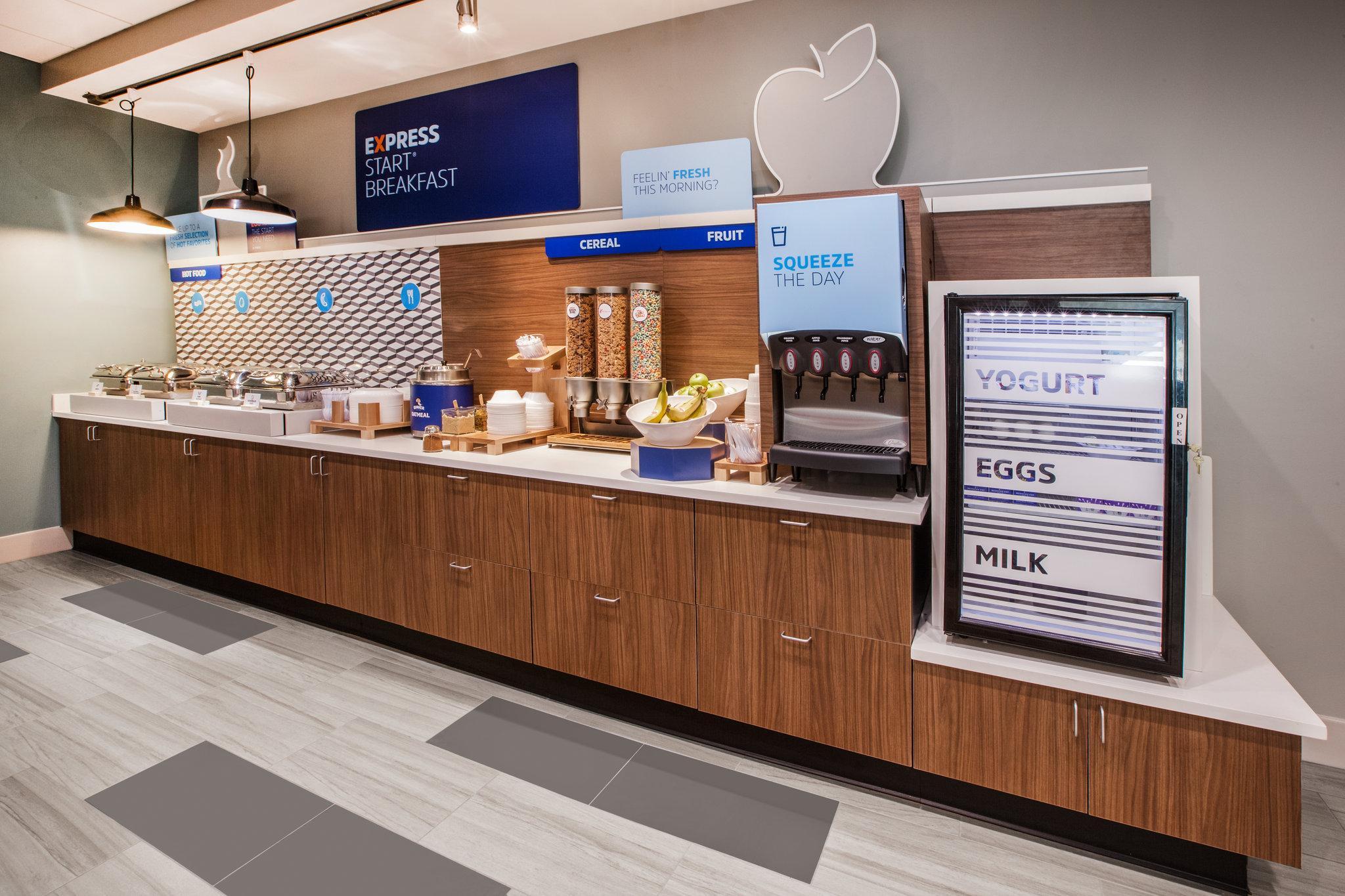 Williamsburg Hampton Inn & Suites Orlando-John Young Parkway/South Park מראה חיצוני תמונה